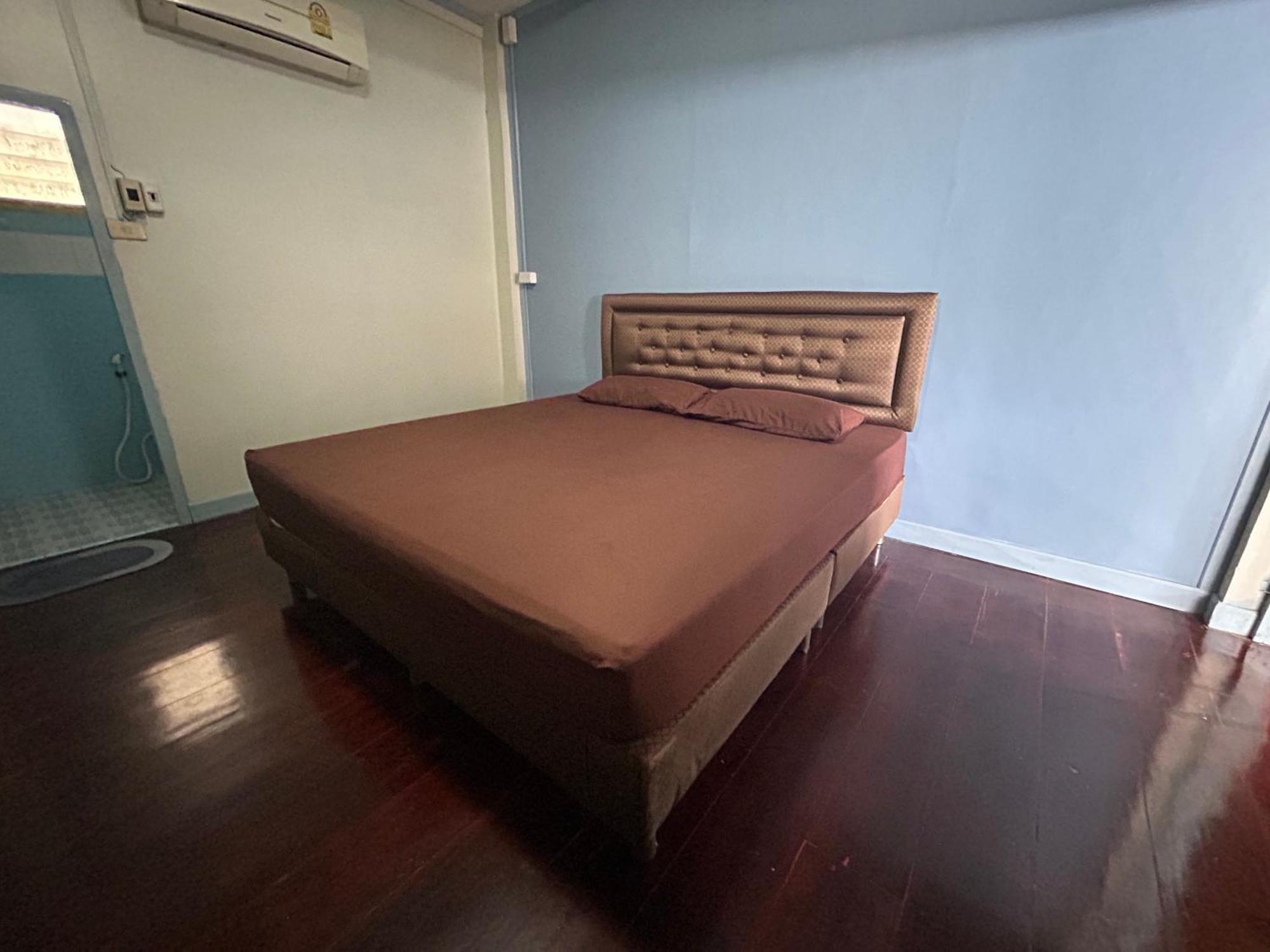 Thaitae Guesthouse Huahin Екстериор снимка